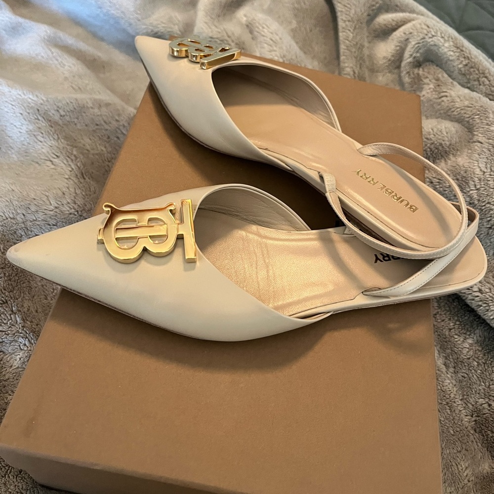 Burberry Sling Back flats - Picture 3 of 13